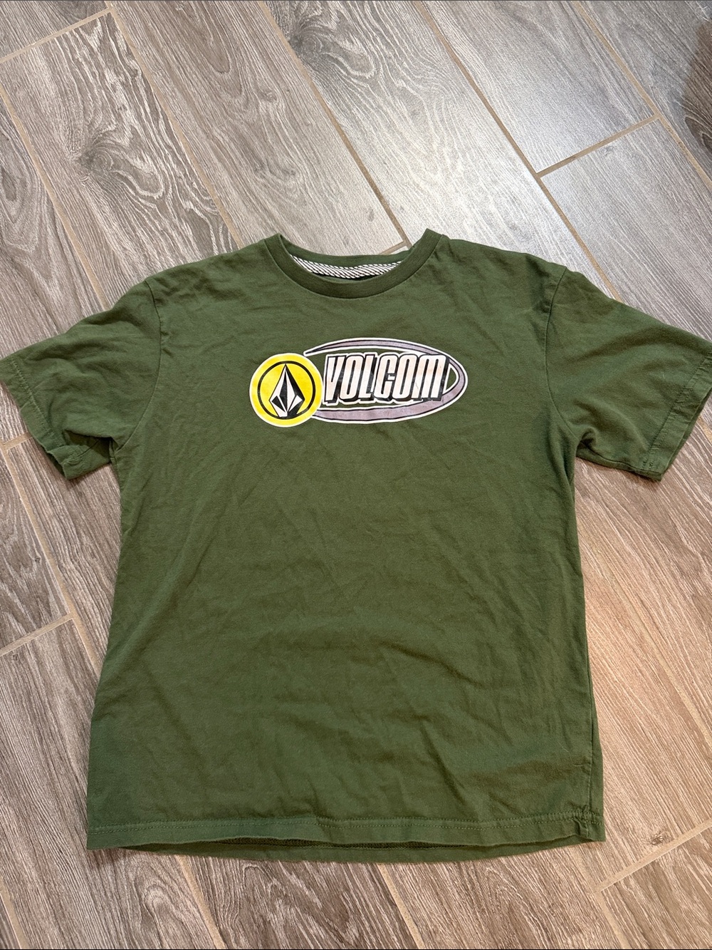 Volcom Olive Green Tee Logo Tee Boys Large 14 VGUC